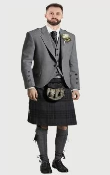 Grey Tweed Kilt Outfit